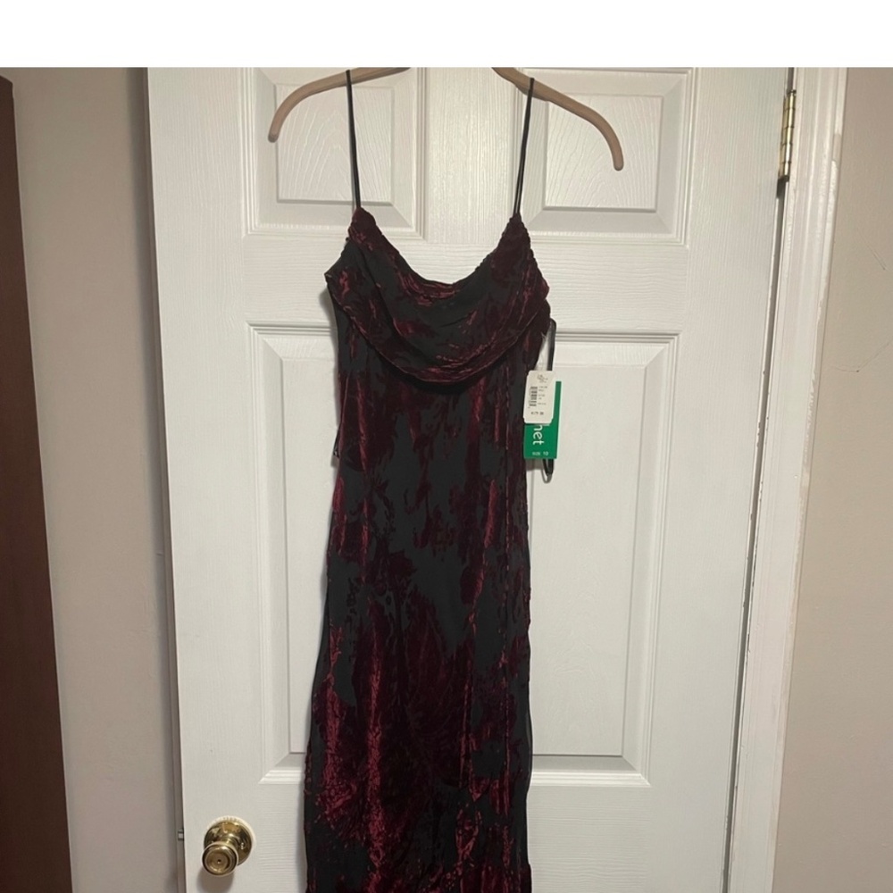 Women gown
